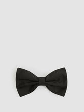 Men Grosgrain Silk Bow Tie in Black