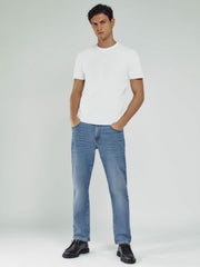Men Straight-Leg Jeans in Mid Blue Wash