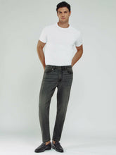 Men Relaxed-Fit Cropped Jeans in Washed Black