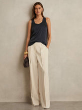 Women Elasticated-Waist Wide-Leg Twill Trousers in Cream