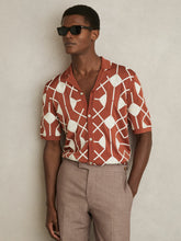 Men Geometric Embroidery Knit Shirt in Paprika Red