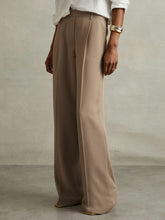 Women Petite Elasticated-Waist Wide-Leg Twill Trousers in Mink Neutral