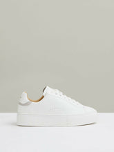 Women Leather Low-Top Trainers in White