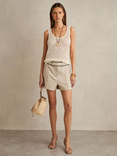 Women Linen Whipstitch Shorts in Neutral