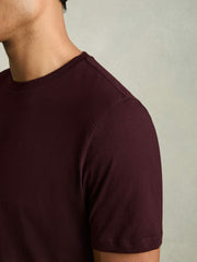 Men Cotton Crew Neck T-Shirt in Bordeaux