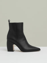 Women Leather Blocked Heel Ankle Boots in Black