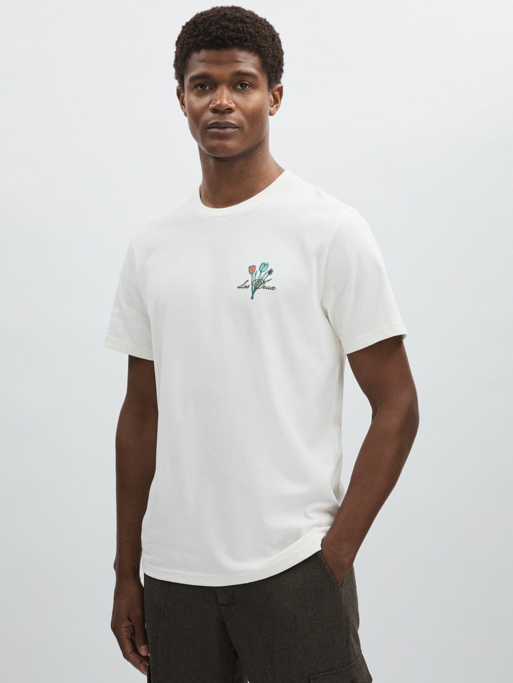 Men Les Deux 100% Cotton Café Print T-Shirt in Ivory Print