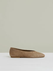 Women Leather Rounded-Point Toe Ballet Flats in Taupe
