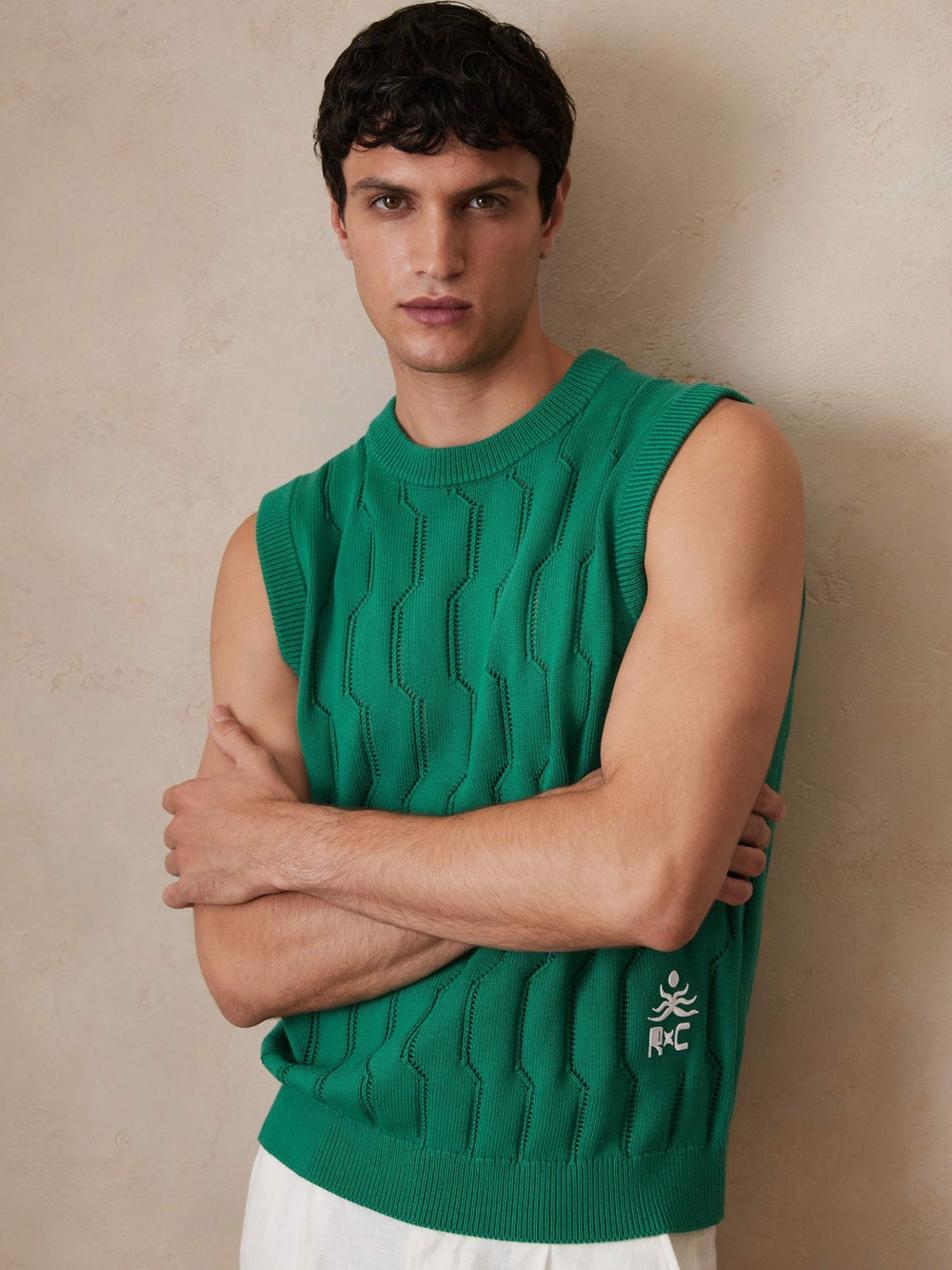 Men Ché Pointelle Crew-Neck Vest in Bright Green