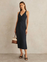 Women Ruched Sleeveless Midi Dress With Linen in Navy