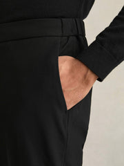 Men Slim-Fit Internal-Drawstring Trousers in Black
