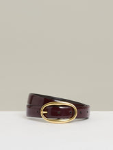 Women Patent Leather Oval Buckle Belt in Oxblood