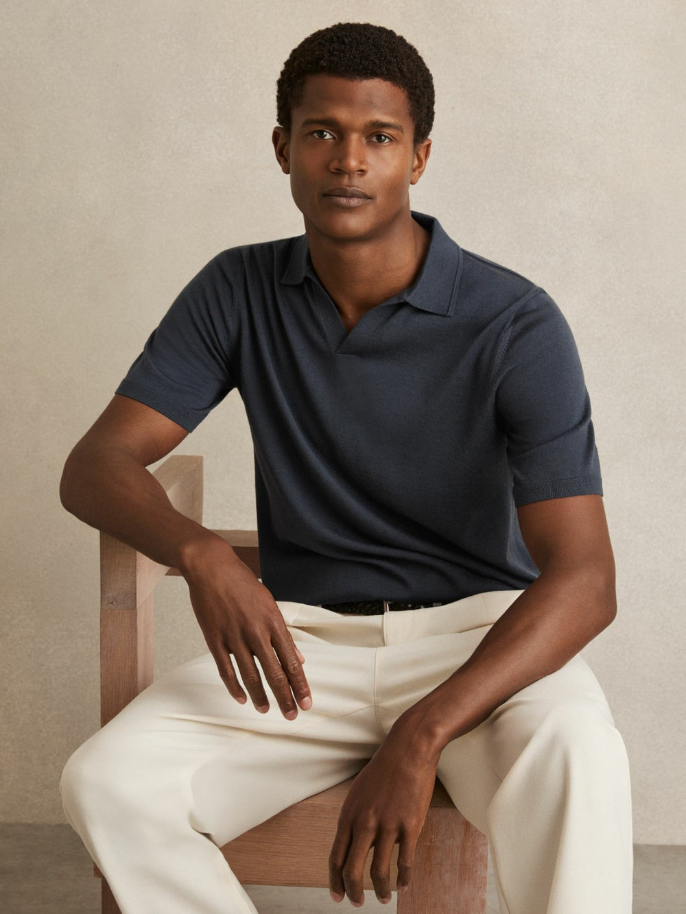 Men Merino Wool Open Collar Polo Shirt in Midnight Navy