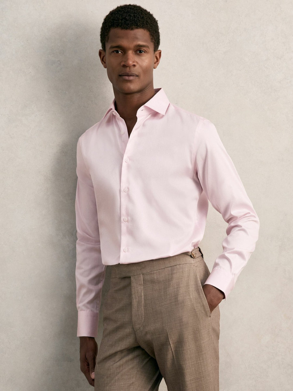 Men Regular Fit Cotton Sateen Shirt in Pink