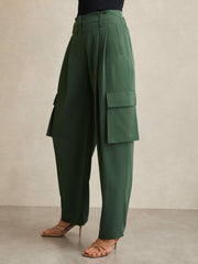 Women Petite Wide-Leg Pleated Cargo Trousers in Green