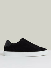 Men Suede Slip-On Elasticated Trainers in Black