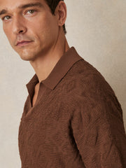 Men Jacquard Loop-Stitch Polo Shirt in Tobacco