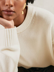 Women Wool-Cashmere Crew-Neck Jumper in Cream