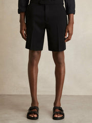 Men Side-Adjuster Tailored Shorts in Black