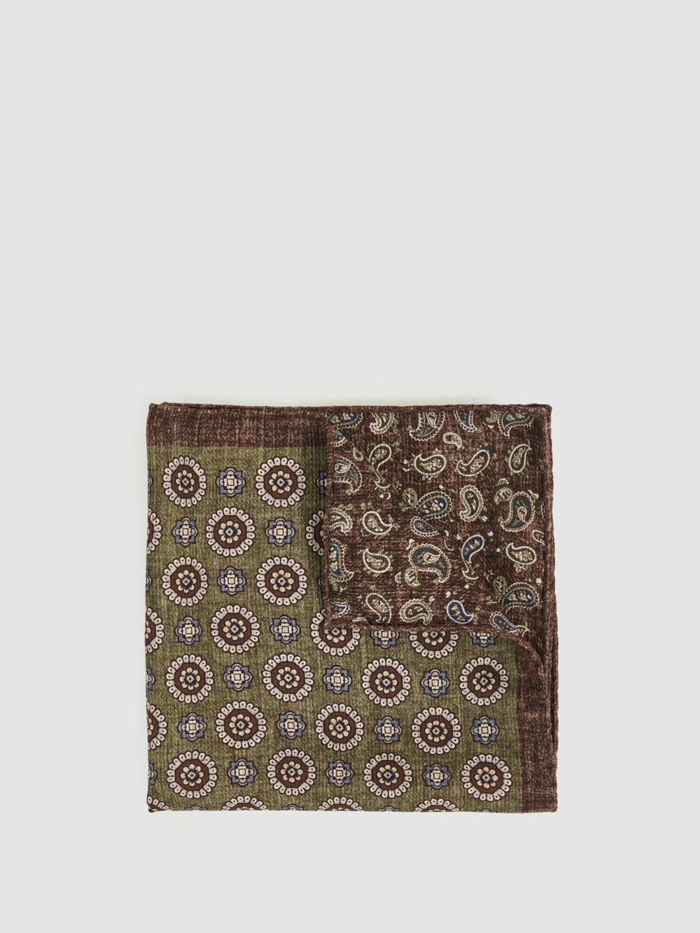 Men Silk Medallion Paisley Pocket Square in Sage