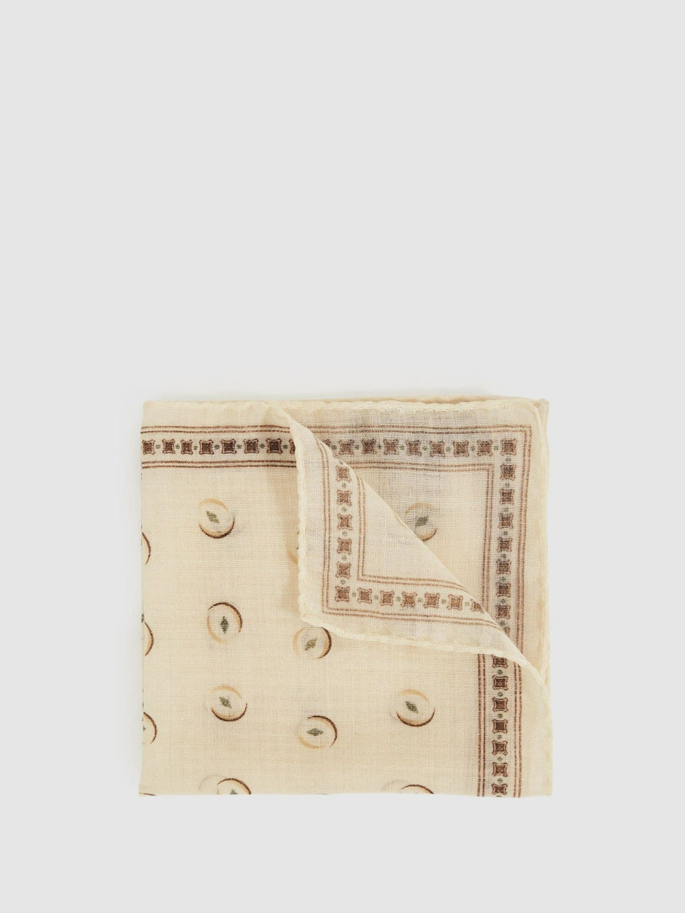 Men Wool Motif Print Pocket Square in Off White