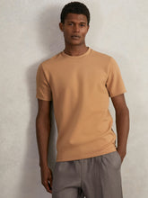 Men Interlock Jersey Crew Neck T-Shirt in Light Camel Brown