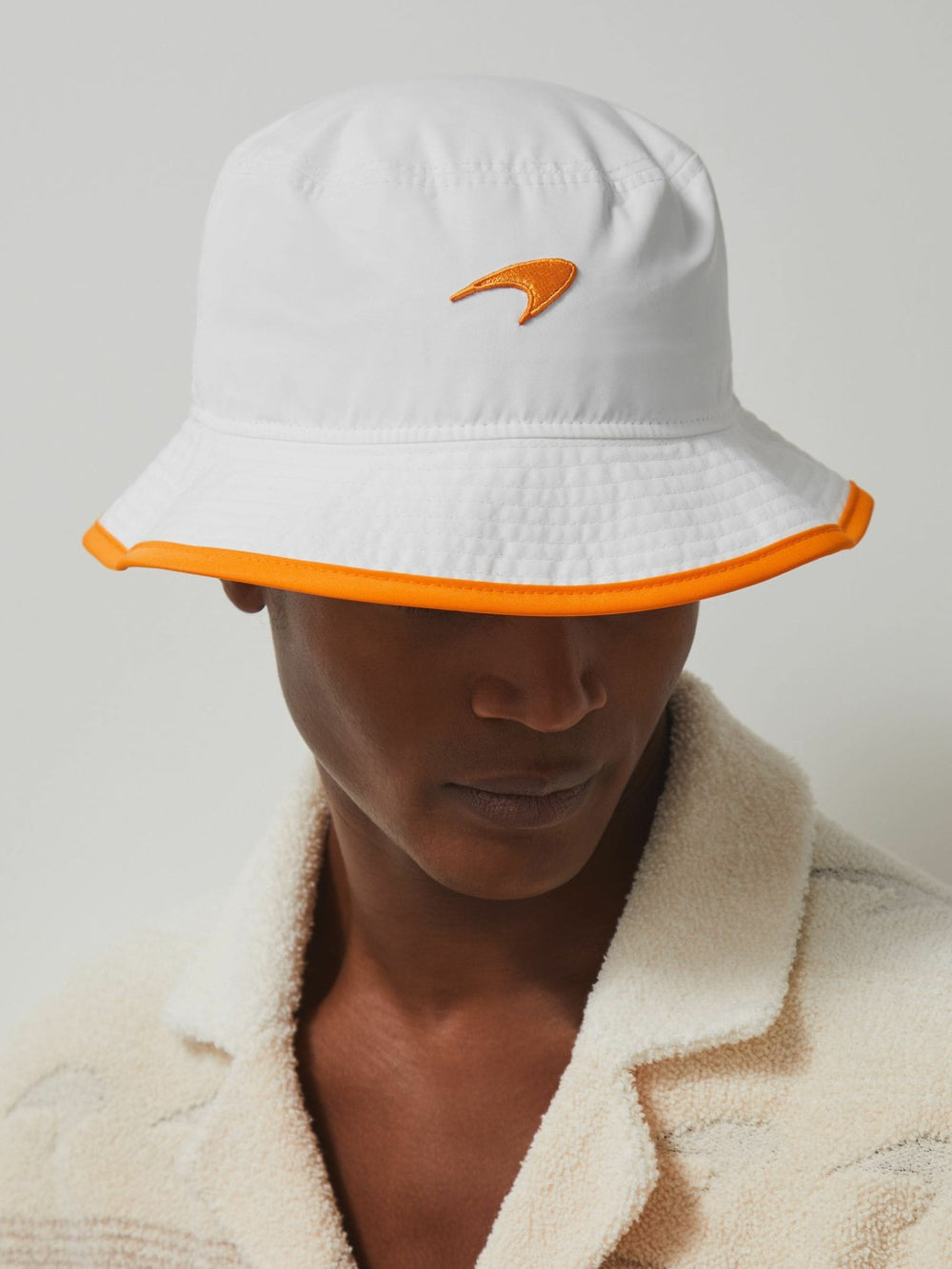 Men McLaren F1 Team Speedmark Bucket Hat in White
