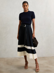 Women Belted Pleated Midi Skirt in Navy/Ivory