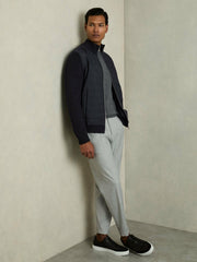 Men Hybrid Quilt and Knit Zip-Through Jacket in Navy