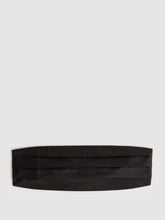 Men Silk Cummerbund in Black