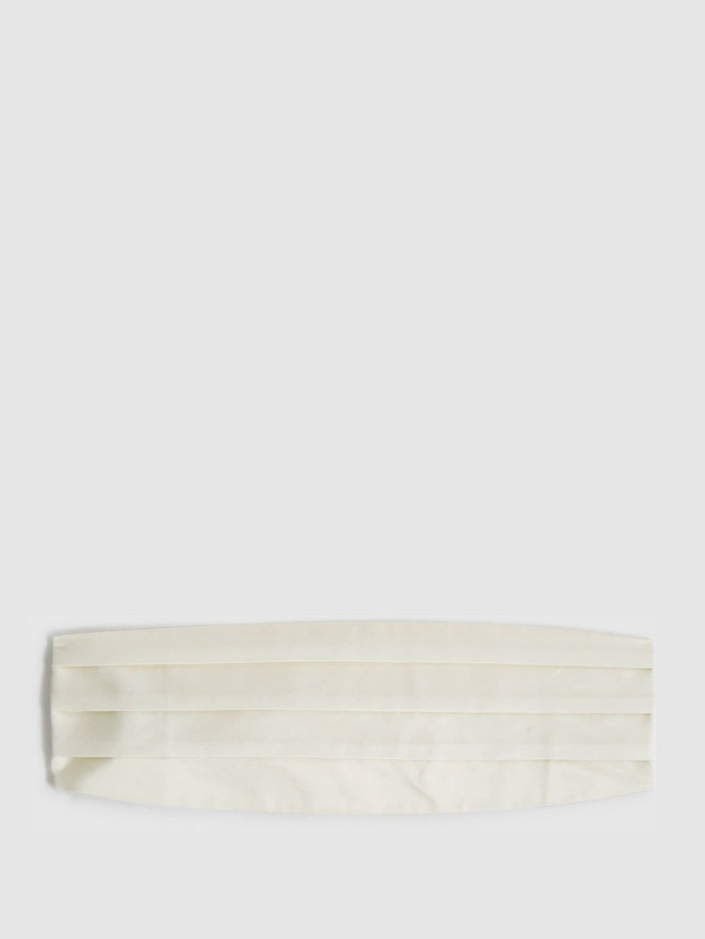 Men Silk Cummerbund in Ivory