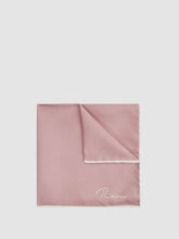 Men Plain Silk Pocket Square in Pink