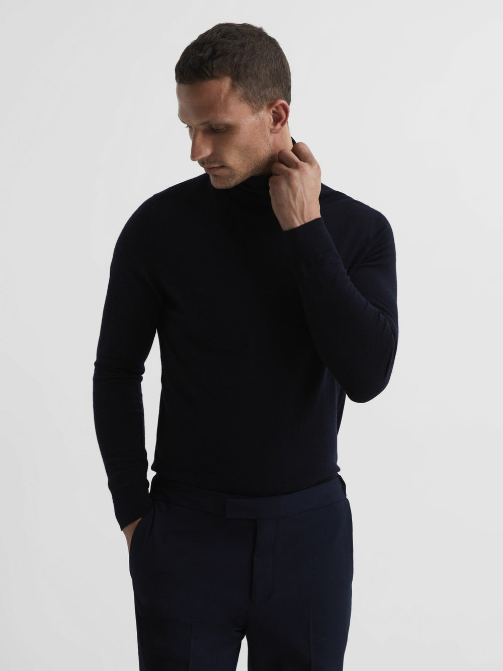 Men Slim Fit Merino Wool Roll Neck Jumper in Navy