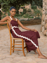 Women Wave-Trim Crepe Midi Dress in Burgundy