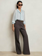 Women Twill Patch-Pocket Flared Trousers in Mauve Neutral