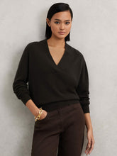 Women Cashmere V-Neck Jumper in Chocolate Brown