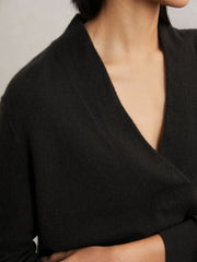 Women Cashmere V-Neck Jumper in Chocolate Brown