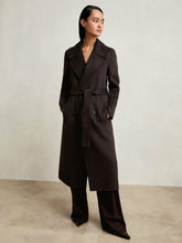 Women Double-Breasted Blindseam Coat Wool-Blend in Aubergine
