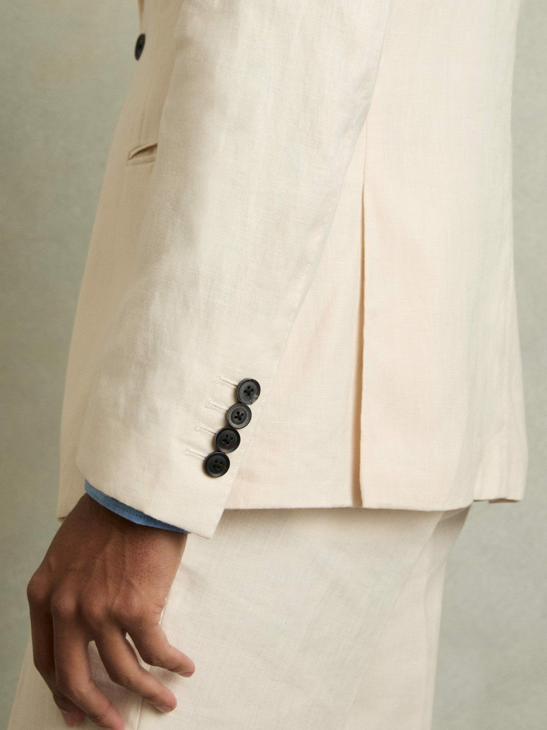 Men Slim-Fit Single Breasted Linen Blazer in Stone