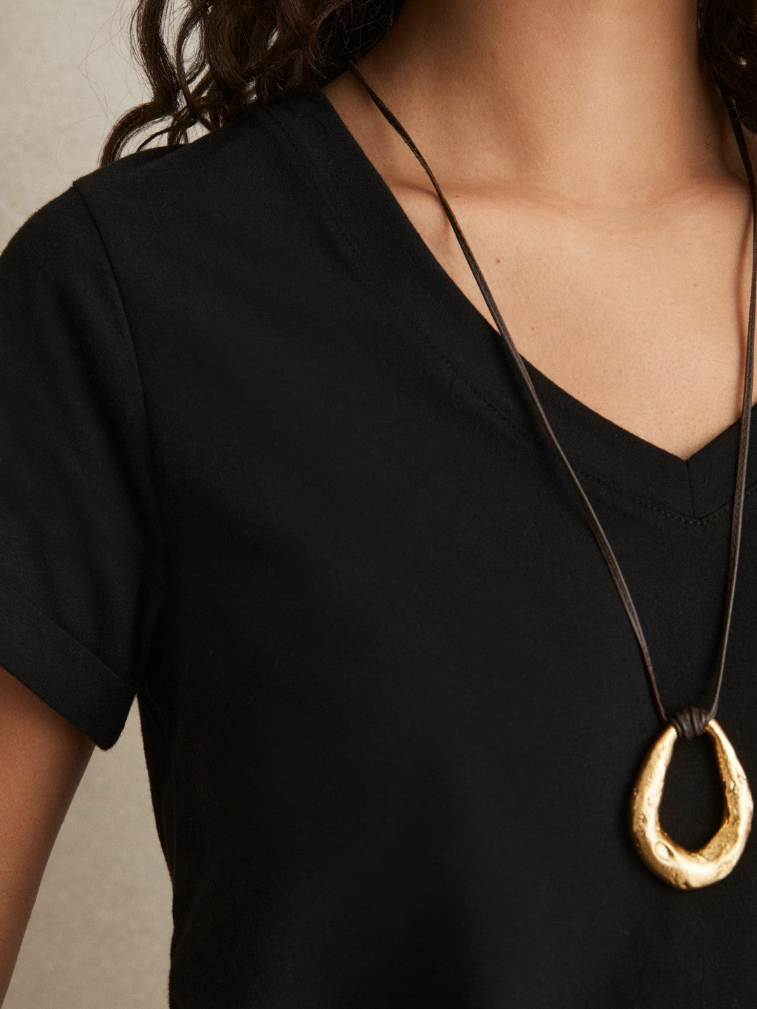 Women Cotton-Jersey V-Neck T-Shirt in Black