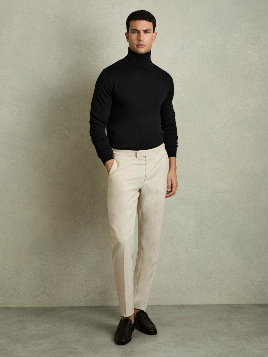 Men Slim Fit Merino Wool Roll Neck Jumper in Black