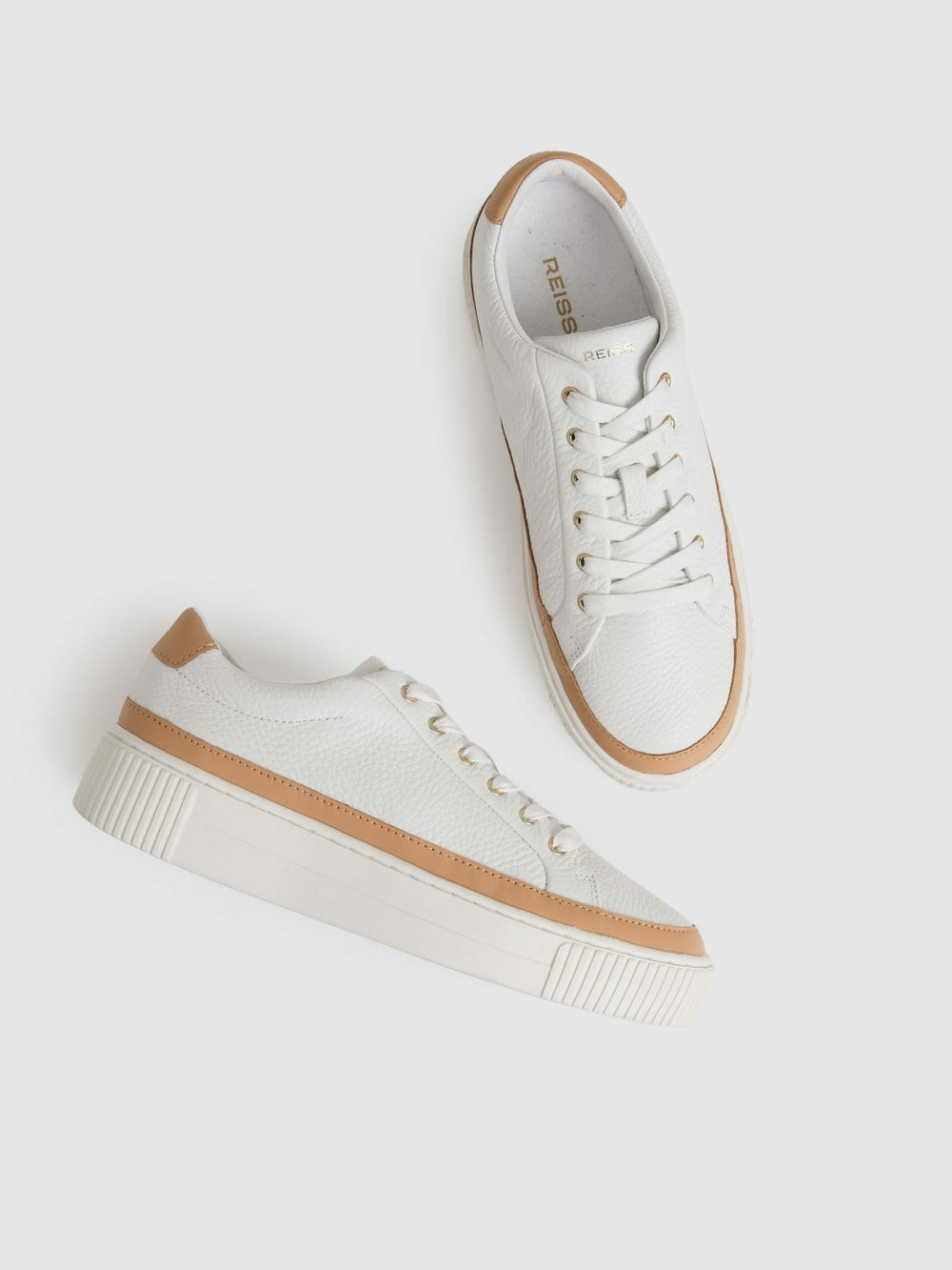 Women Grained Leather Platform Trainers in Camel/White