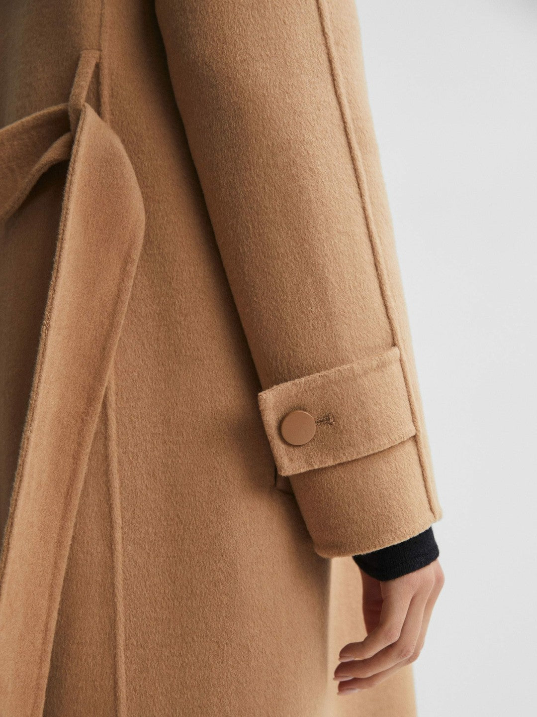 Women Wool Blend Belted Blindseam Coat in Camel