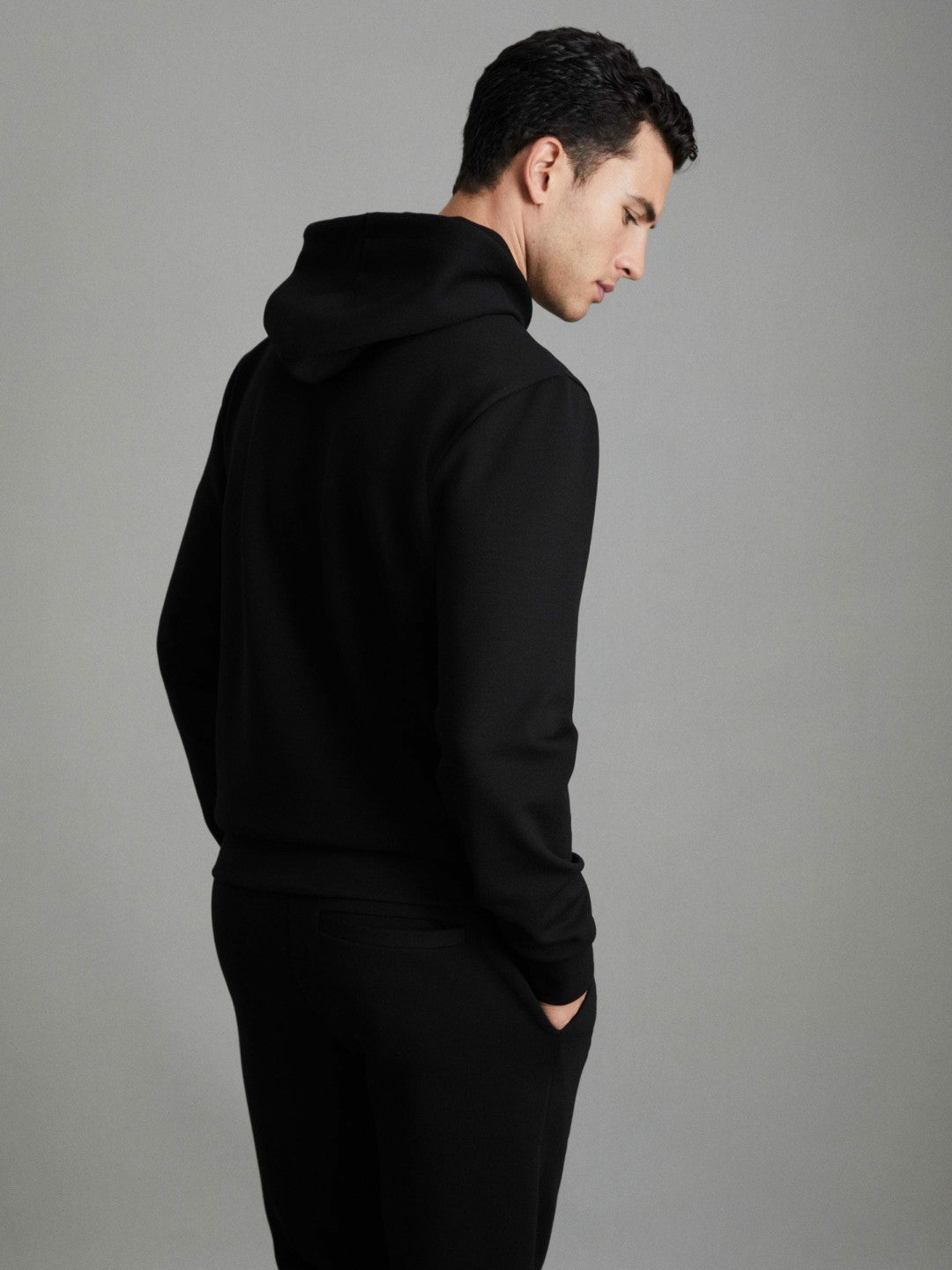 Men Interlock Jersey Drawstring Hoodie in Black