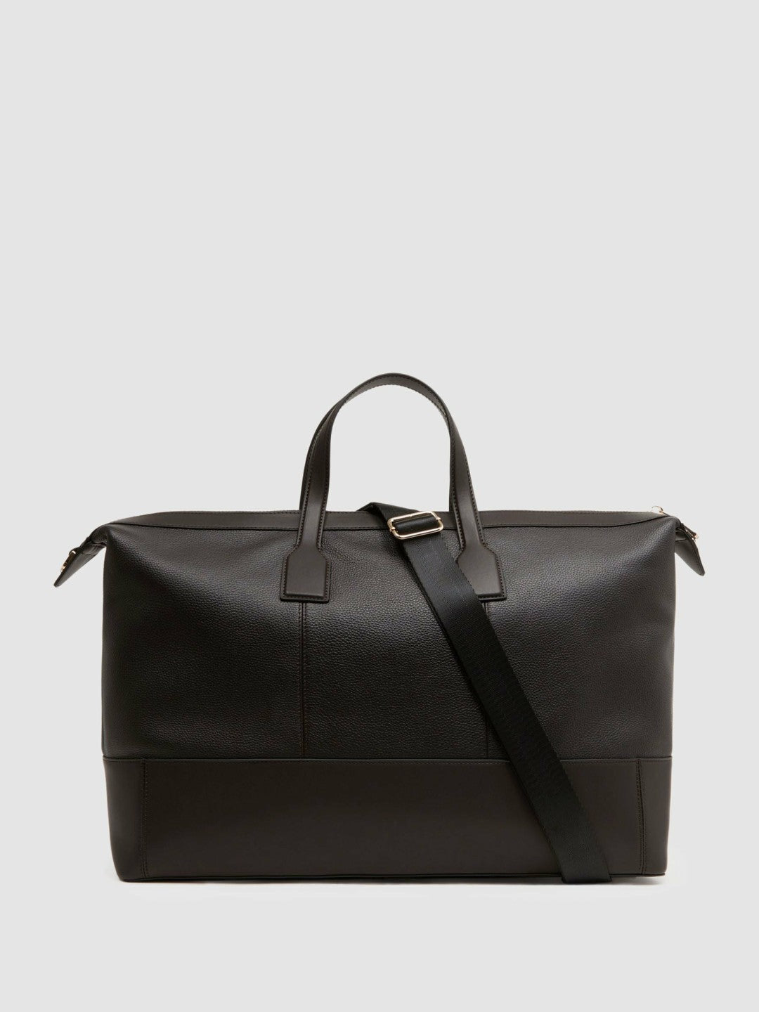 Men Leather Holdall in Chocolate