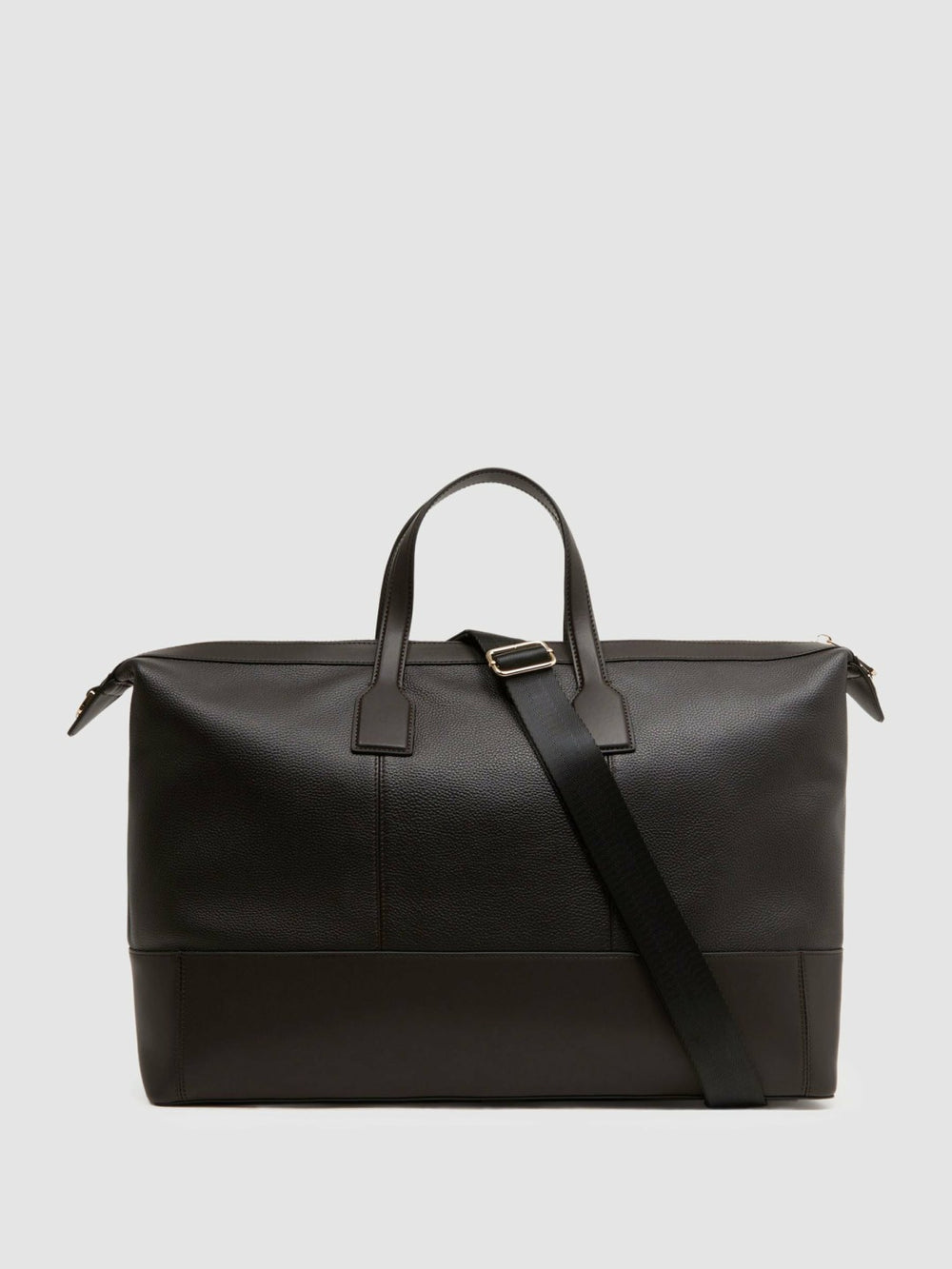Men Leather Holdall in Chocolate