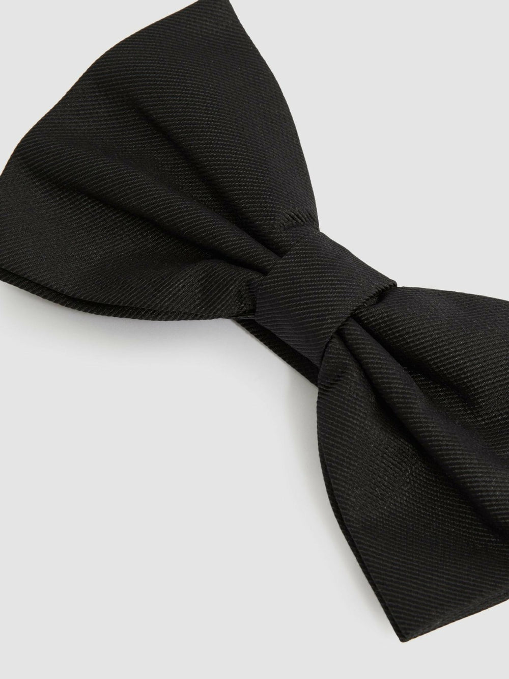 Men Grosgrain Silk Bow Tie in Black