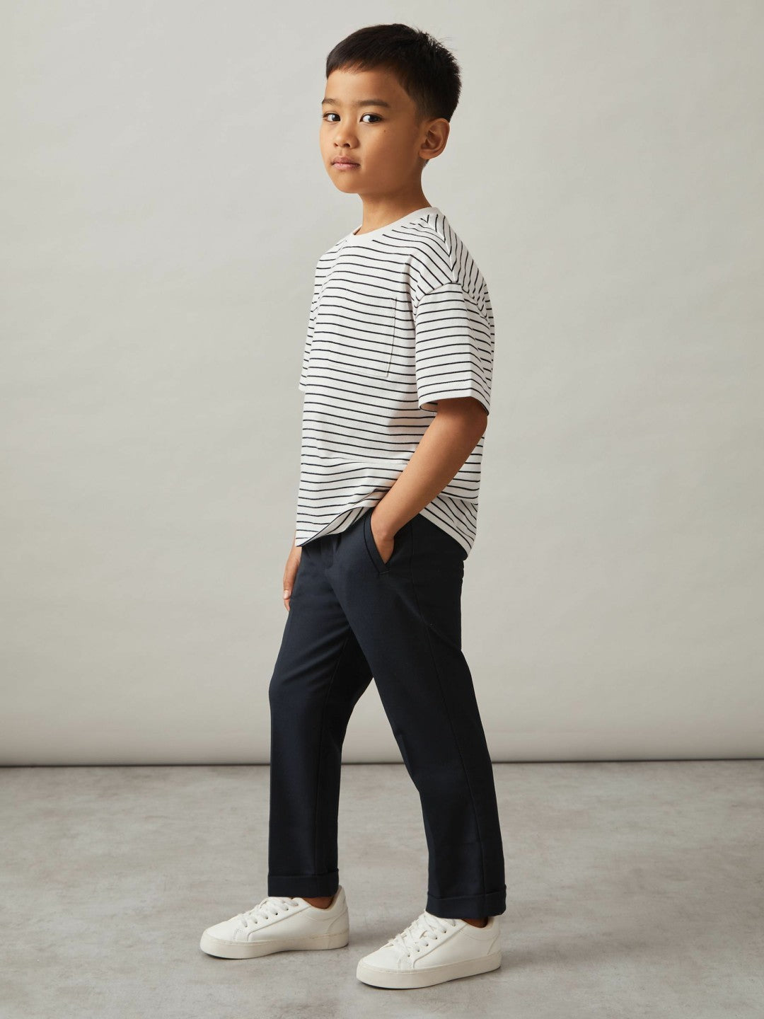 Children & Baby 3-9 yrs Relaxed Elasticated Trousers with Turn-Ups in Navy
