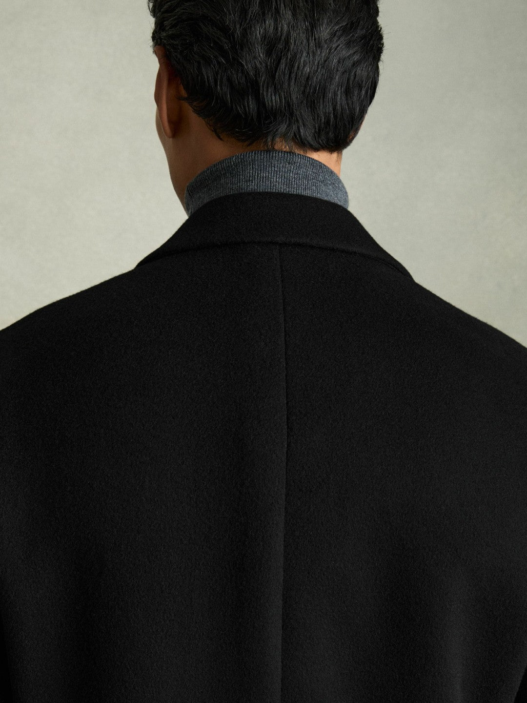 Men Wool Blend Single Breasted Epsom Overcoat in Black
