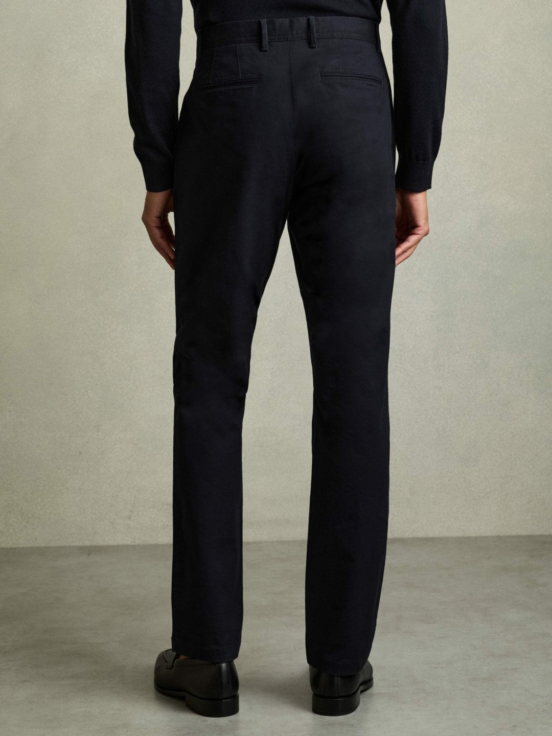 Men Slim Fit Washed Cotton Blend Chinos in Navy
